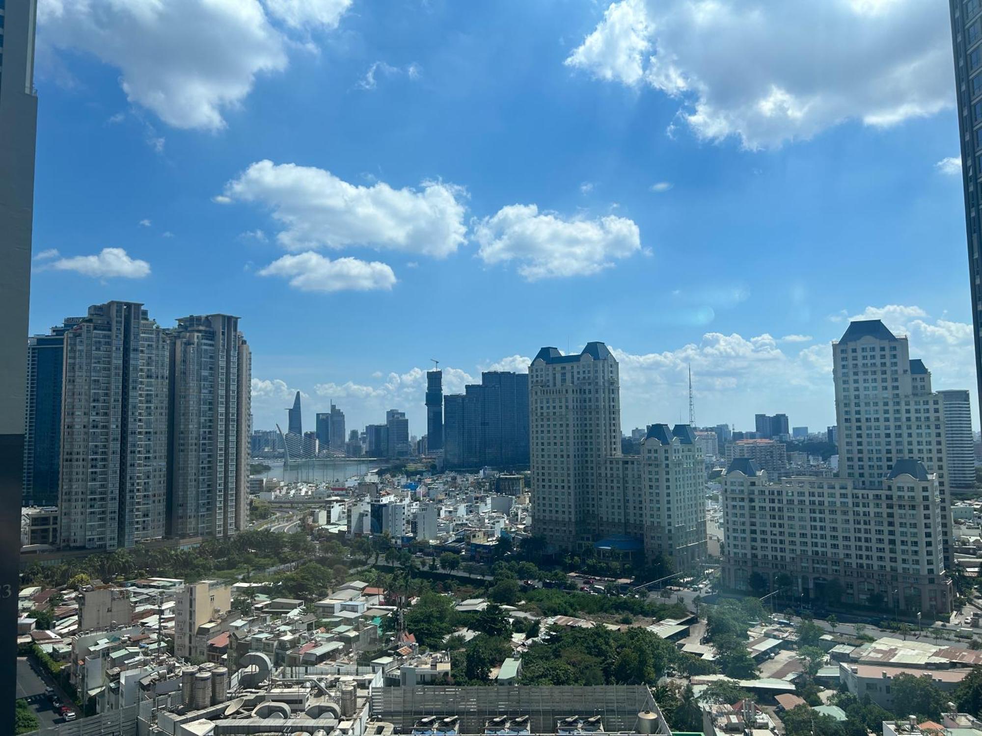 Luxhomes Saigon - Vinhomes Central Park Bandar Ho Chi Minh Luaran gambar